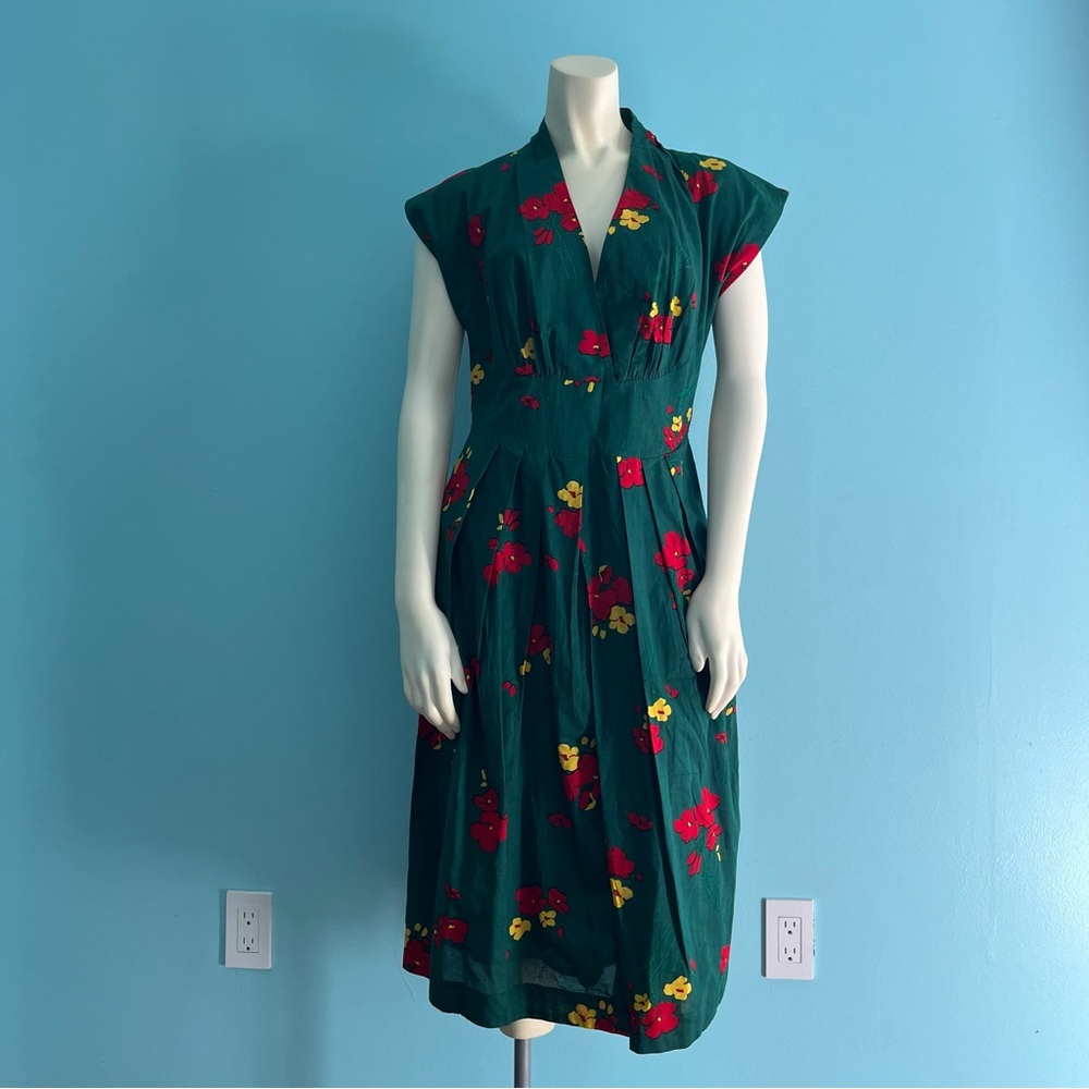 NEW Emily & Fin Winter Green Florence Dress Size M